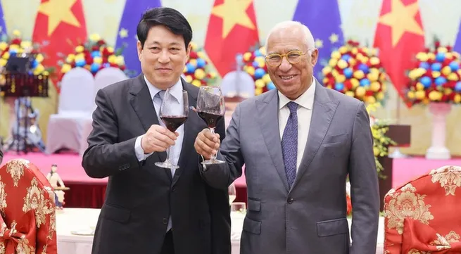 State leader hosts banquet in honour of European Council President