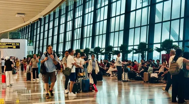 Tan Son Nhat airport expected to handle over 1,000 flights per day during Tet peak