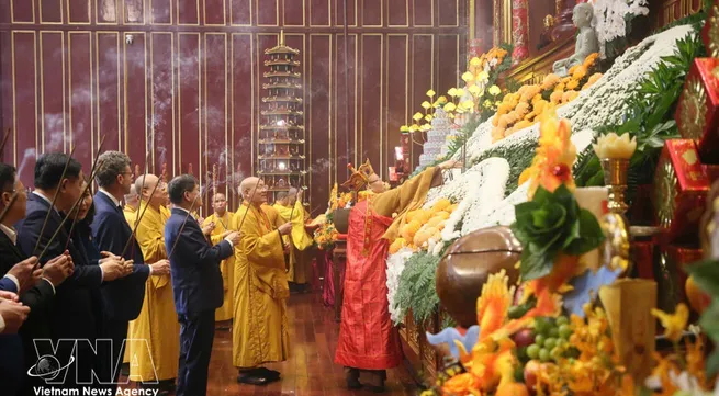 Yen Tu Spring Festival marks first festive season of world heritage site