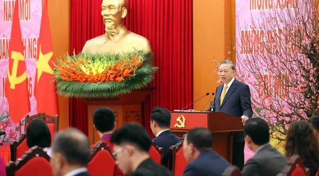 Party leader calls on OVs to join hands in building prosperous, happy nation