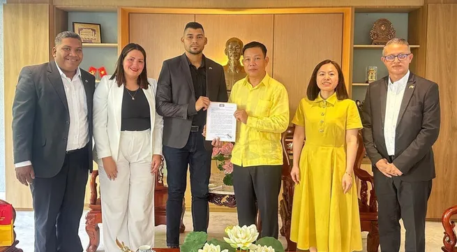 Venezuelan legislators extend congratulations to Vietnam on 14th National Party Congress’ success