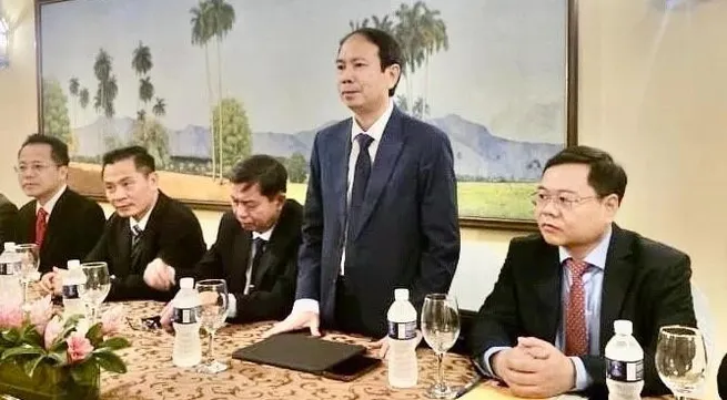 Viet Nam, Cuba strengthen cooperation in educational publishing