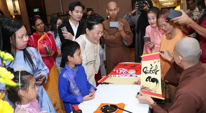 Vietnamese New Year traditions recreated in Sri Lanka