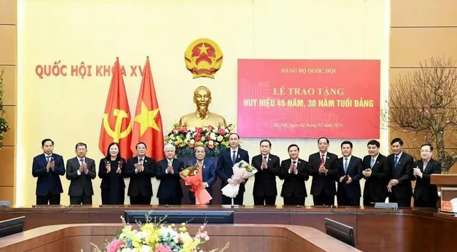 NA Chairman chairs Party membership badge award ceremony