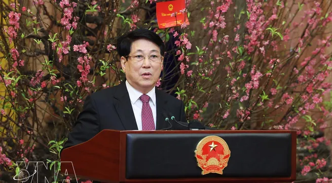 State leader extends Lunar New Year greetings to Presidential Office staff