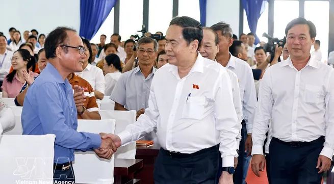 Top legislator meets with Ho Chi Minh City voters, pledging to address urgent issues