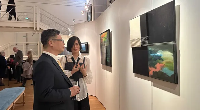 French-Vietnamese artist’s exhibition in Paris highlights cultural connections