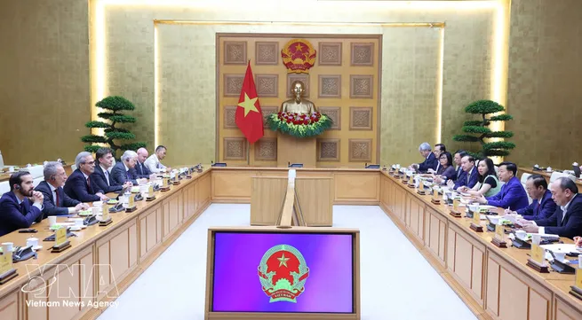 Deputy PM works with EC's inspection delegation on IUU fishing combat