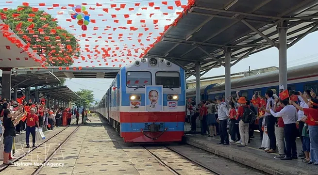 Vietnam Railways Corporation to become Vietnam National Railways Group