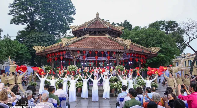 Culture forms driving force for capital’s development in new era