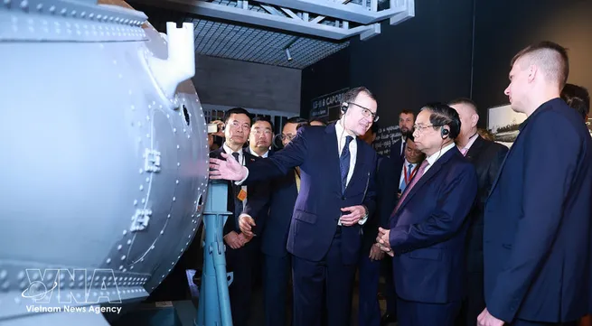 Prime Minister Pham Minh Chinh explores Russia’s nuclear energy, metro development