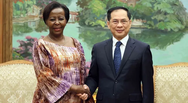 Vietnam values cooperation with OIF: Deputy PM