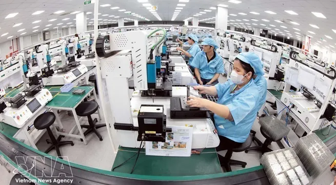 Total social investment up nearly 11% in Q1