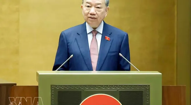 Top leader signs decision ratifying Hanoi Convention