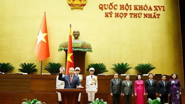 Indian PM congratulates General Secretary To Lam on election as State President