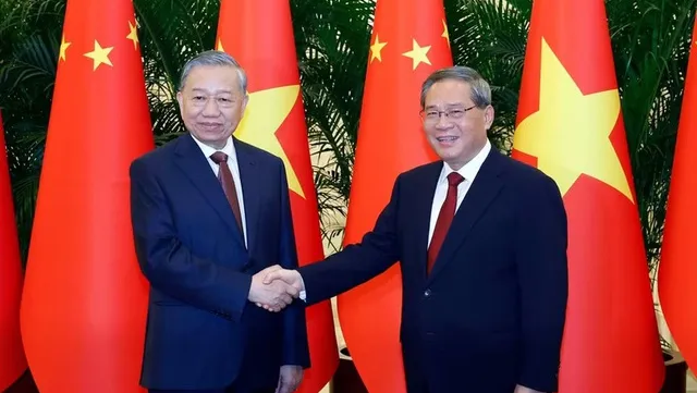 Top Vietnamese leader meets with Chinese Premier in Beijing