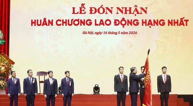 Vietnam National University, Hanoi must rise as symbol of Vietnamese intellect: Top leader