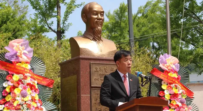 President Ho Chi Minh honoured in RoK on 136th birth anniversary