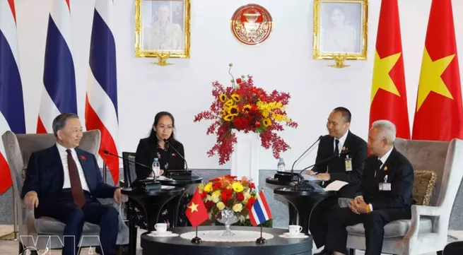 Vietnam’s Party General Secretary and State President meets with Thai National Assembly President