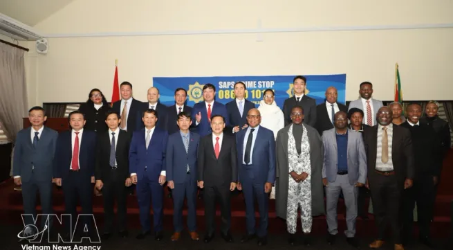Public security ministry strengthens law enforcement cooperation with South Africa