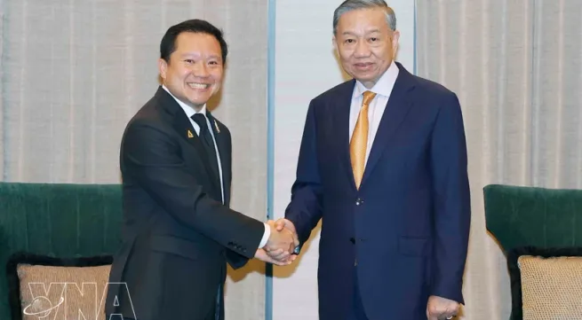 Vietnam’s top leader receives Executive Chairman of Thailand’s TCC Group