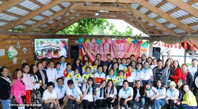 Vietnamese language honoured, cultural values promoted in Belarus