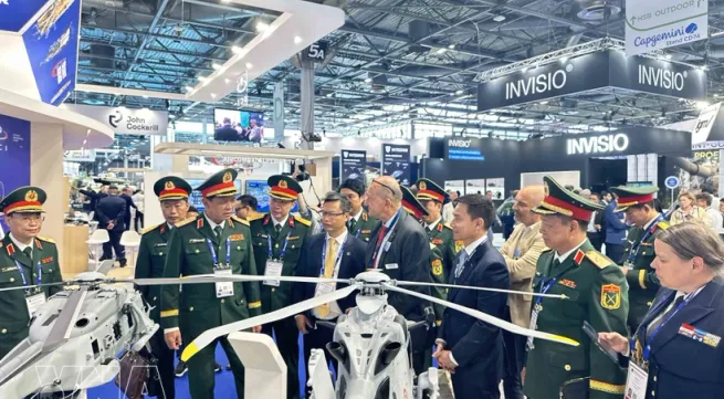 Vietnam promotes defence cooperation at Eurosatory 2026
