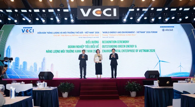 Fourth consecutive HR Asia recognition and VCCI Top 10 green enterprise honor