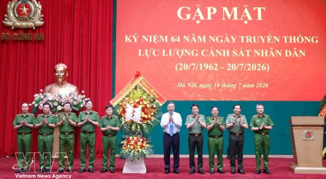 Top leader asks for building stronger, more modern people's police force