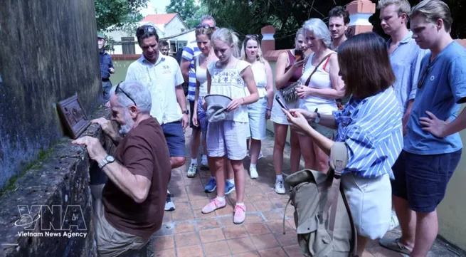 Vietnam finds ways to lure international tourists