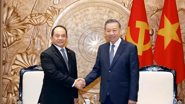 Viet Nam treasures ties with Philippines, top Vietnamese leader says