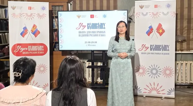 AI application boosts Russian language training in Vietnam