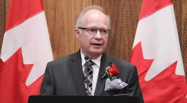 Vietnam can make substantive contributions to multilateral cooperation: former Canadian parliamentarian