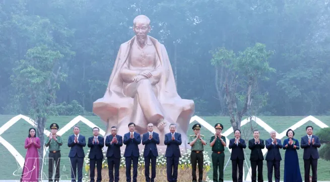 Top leader attends ceremony marking 72 years since President Ho Chi Minh’s visit to Hung Kings Temple
