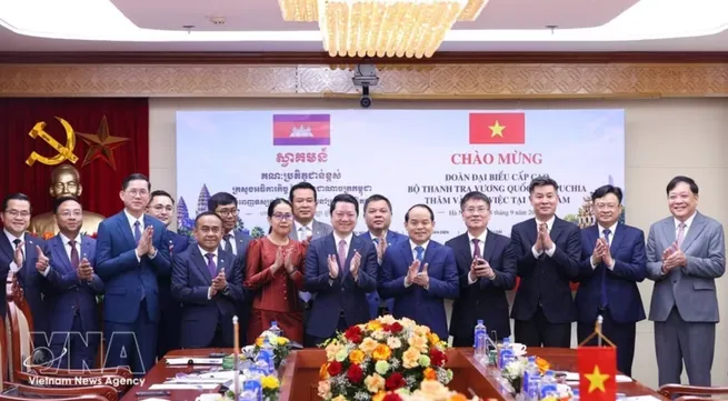 Vietnamese, Cambodian inspectors reinforce collaboration