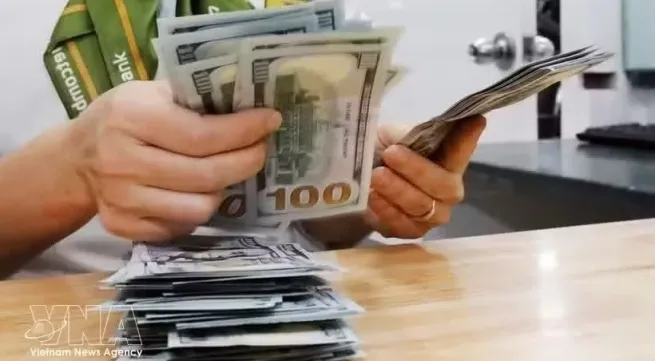 Reference exchange rate edges down 2 VND on September 29