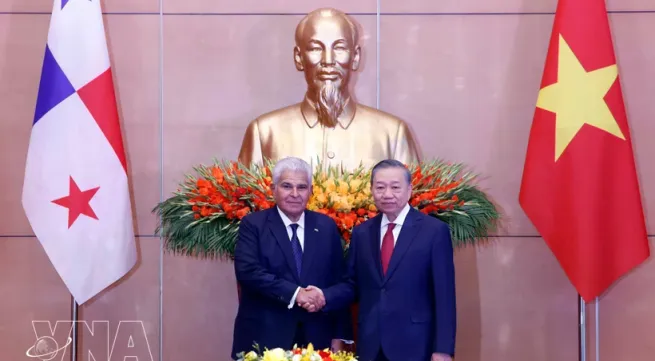 Vietnam, Panama seek deeper, more effective cooperation: official