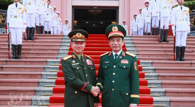 Vietnam, Laos strengthen defence cooperation