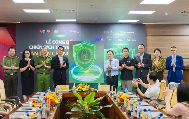 "Toàn dân chống lừa đảo": Khi truyền thông trở thành lá chắn niềm tin thời đại số