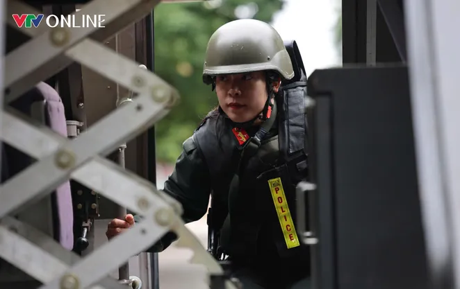 Những “bóng hồng” trên tuyến đầu bảo vệ tuyệt đối an ninh, an toàn Đại hội Đảng