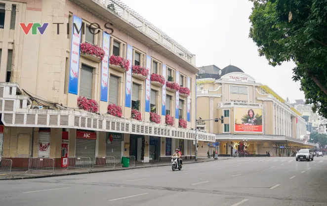 Hà Nội bình yên trong buổi sáng mùng 1 Tết