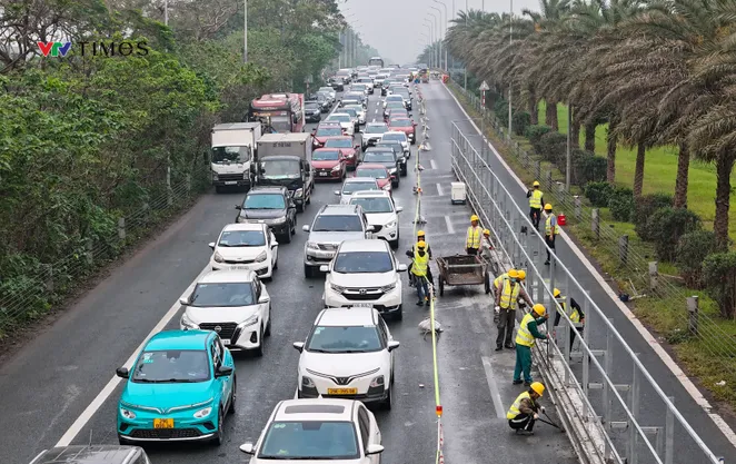 Toàn cảnh dự án Metro số 5 qua Đại lộ Thăng Long đang gấp rút triển khai