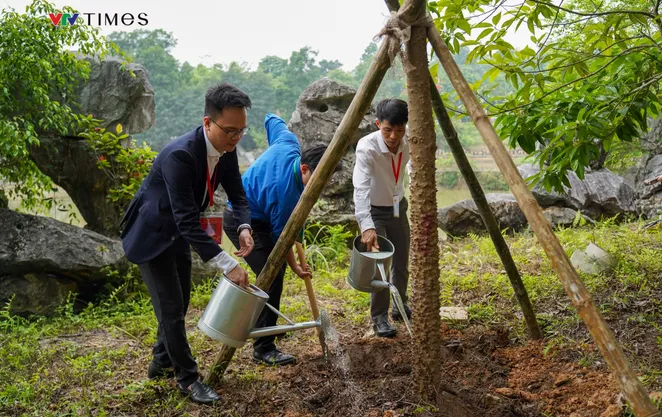'Vườn Cây Ơn Bác' tại Đền Hùng gieo mầm xanh từ Đất Tổ