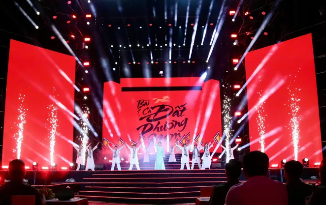 Khai mạc Gala "Tổ quốc bình yên" tại TP Hồ Chí Minh: Bản hùng ca 80 năm lực lượng An ninh nhân dân