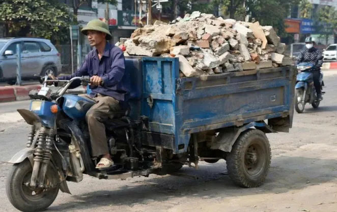 Thiếu vật liệu cho hạ tầng, vì sao xà bần vẫn chủ yếu bị đổ bỏ?