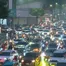 Hà Nội ùn tắc giao thông trong mưa