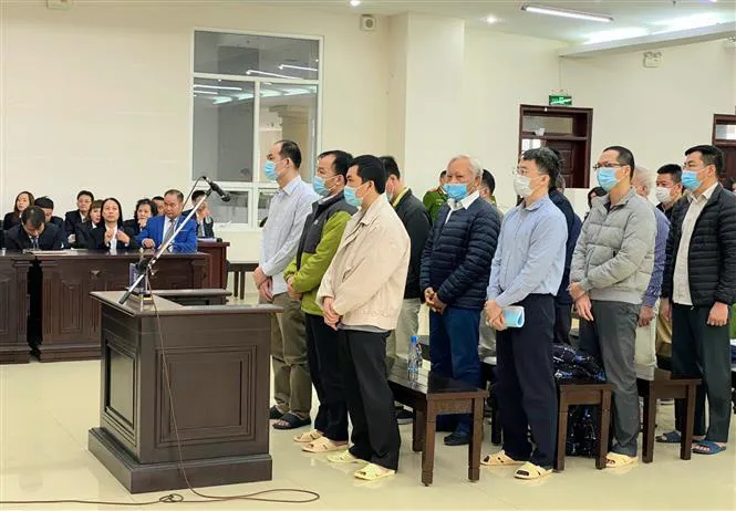 Đoàn Văn Anページ Nguyên Chủ tịch HĐQT GPBank bị đề nghị xử phạt từ 12 - 13 năm tù