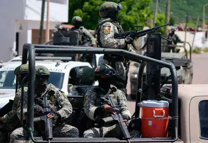 Mexico tiêu diệt 11 đối tượng trong chiến dịch truy quét ...