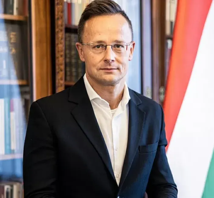 Bộ trưởng Ngoại giao và Kinh tế đối ngoại Hungary sẽ thăm ...