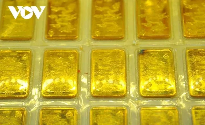 Giá vàng hôm nay 16/1: Giá vàng trong nước ổn định ở mức 162,8 triệu đồng/lượng